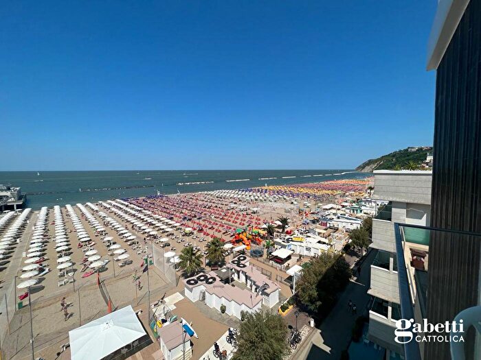 Appartamento trilocale in vendita in Gabicce Mare