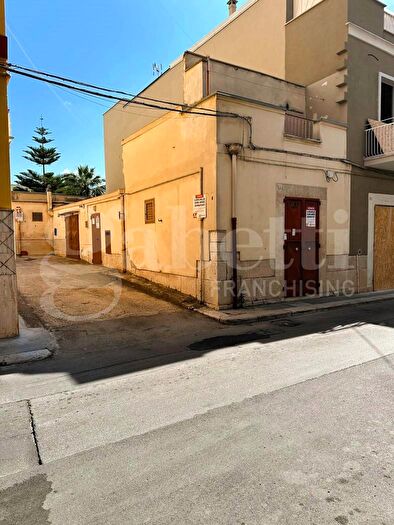 Appartamento in vendita in Zona Via Castel del Monte, Corato