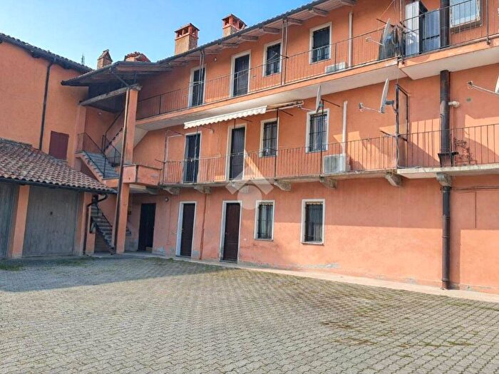 Appartamento bilocale in affitto in Via Roma, Centro, Viverone