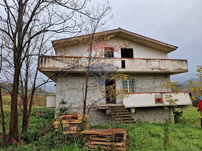 Casa quadrilocale in vendita in Via S Anatolio, Cugnoli