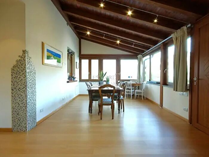 Casa con 6 locali in vendita in Via Il Gaia, Sansepolcro