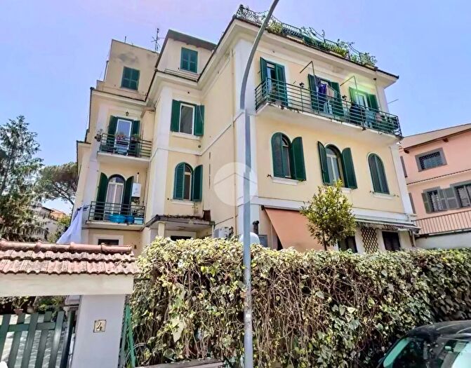 Appartamento bilocale in vendita in Via Vigese, Roma