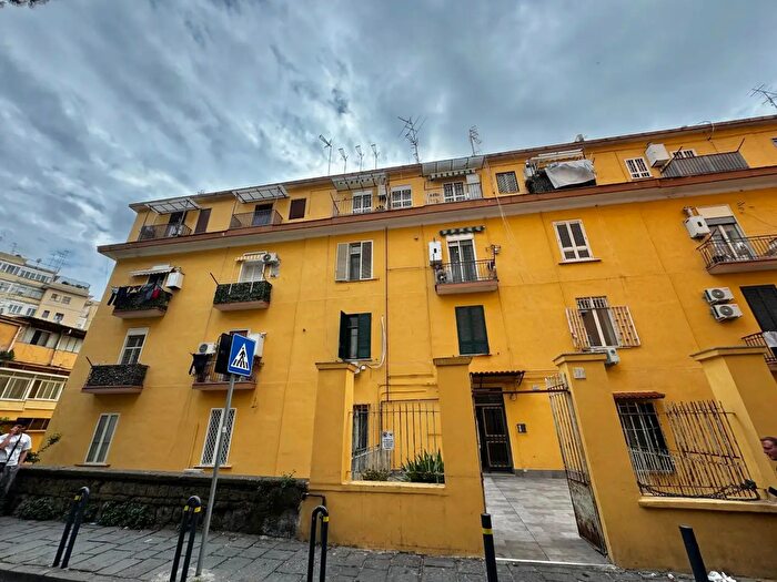 Appartamento monolocale in vendita in Via Pigna, Napoli