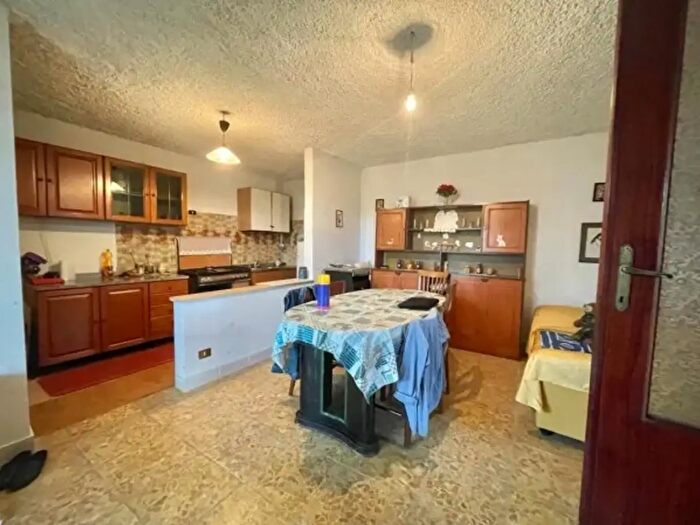 Casa bilocale in vendita in Via del Torrione, Poli