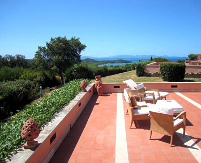 Casa con 6 locali in affitto in Punta Ala, Castiglione della Pescaia