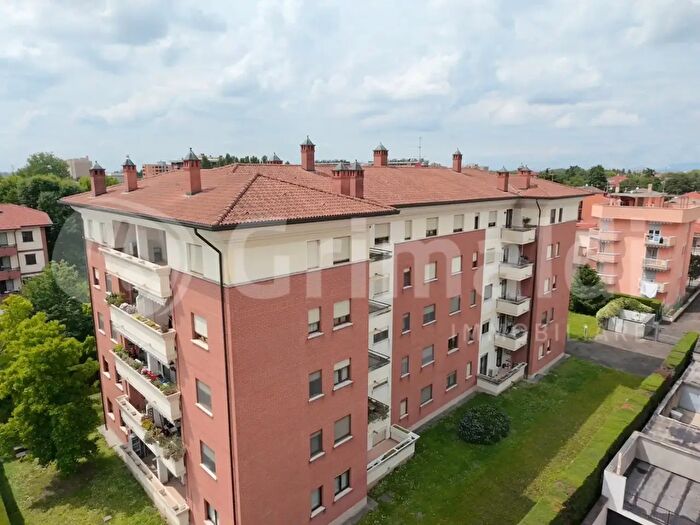 Appartamento quadrilocale in vendita in Mascagni, Cinisello Balsamo