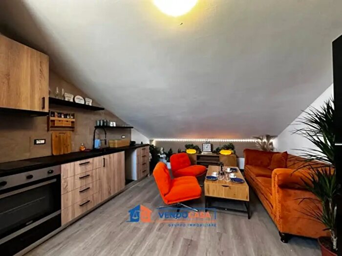 Casa trilocale in vendita in Via Roma, Murazzano