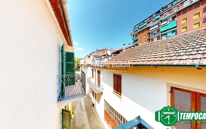 Casa trilocale in vendita in Via Teresa Rondanino, Bistagno