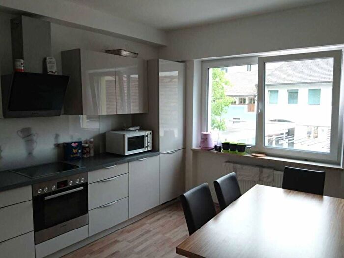 Appartamento con 5 locali in affitto in Via Portici, Centro, Merano