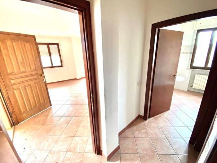 Appartamento quadrilocale in vendita in Via Pietro Nenni, Urbino