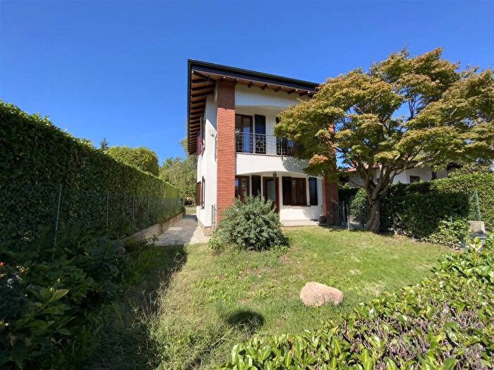 Casa quadrilocale in affitto in Via Prapian, Centro, Gignese