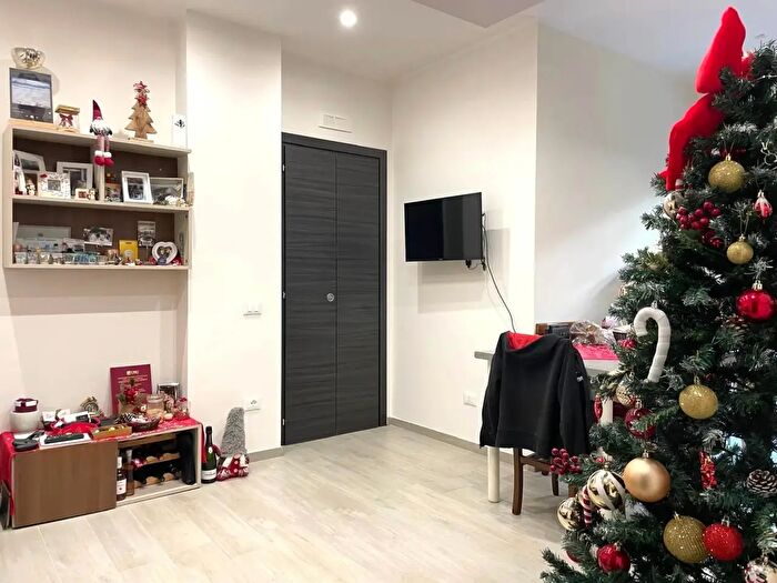 Appartamento trilocale in vendita in Traversa VII Viale Crotone, Catanzaro