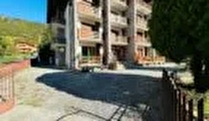 Appartamento trilocale in vendita in Castione Della Presolana