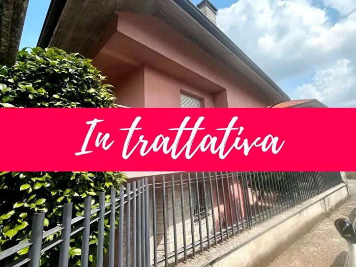 Appartamento bilocale in affitto in Via Adige, Canegrate