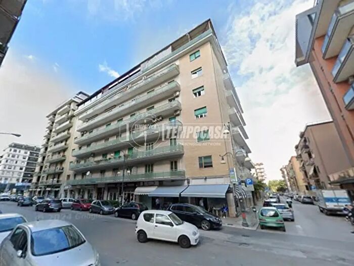 Appartamento trilocale in vendita in Via Vittime Civili, Foggia