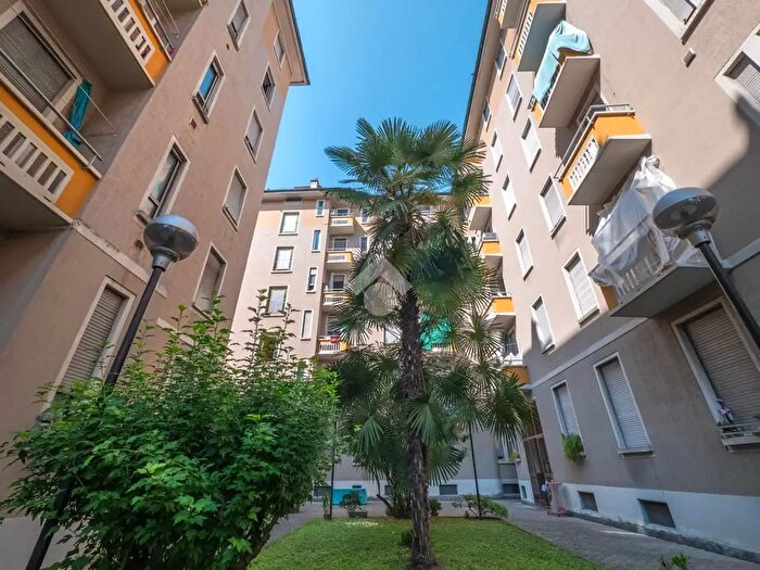 Appartamento monolocale in affitto in Via Salvatore Pianell, Milano