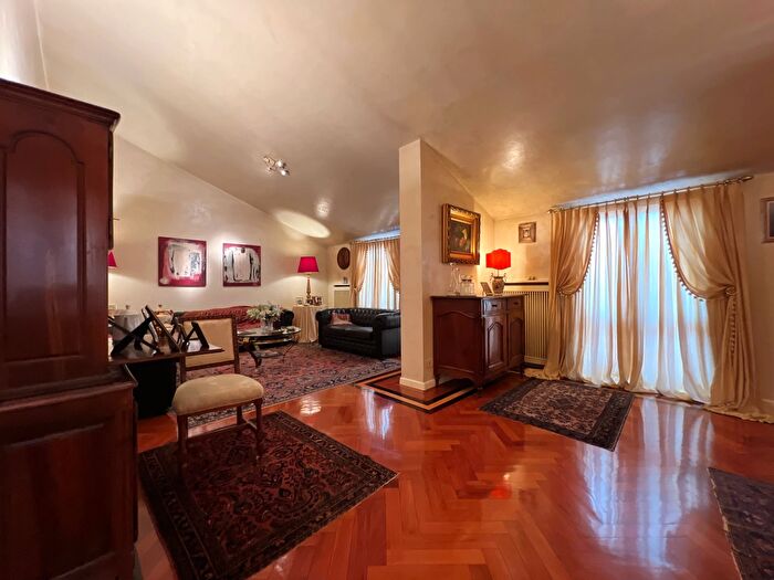 Appartamento quadrilocale in vendita in Reggio Emilia