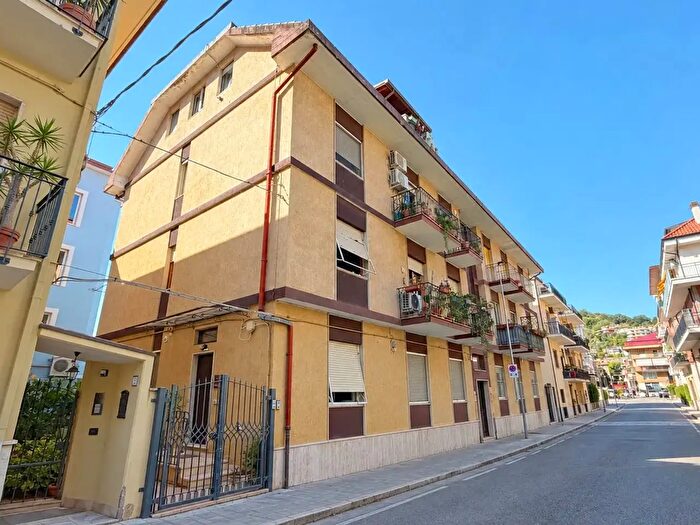Appartamento con 5 locali in vendita in Via Umbria, San Benedetto Del Tronto