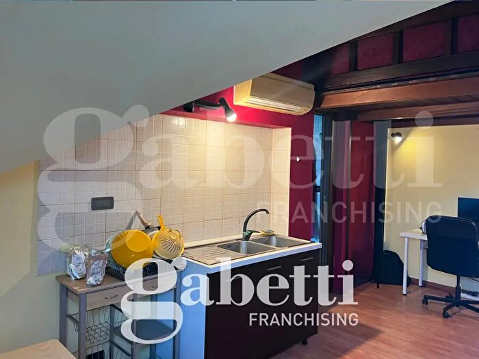 Appartamento bilocale in vendita in Via Luzzatti, Torino