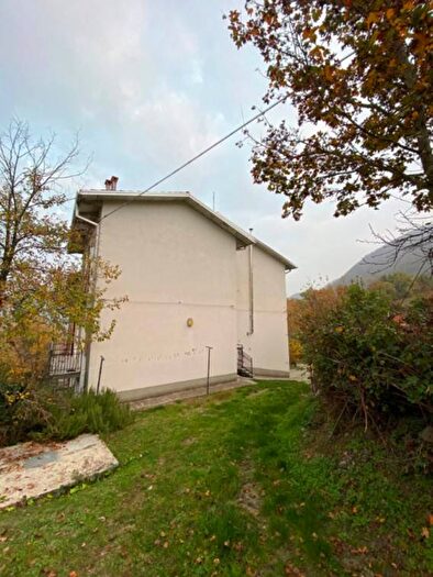 Appartamento trilocale in affitto in Via Faggeto, Vedegheto, Valsamoggia