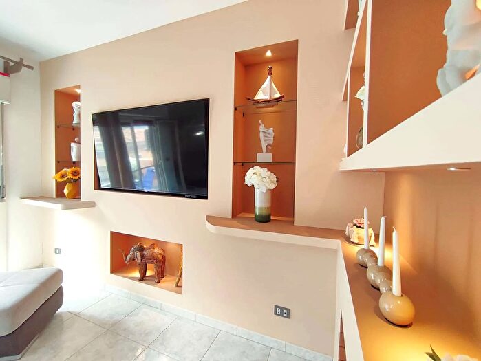 Appartamento quadrilocale in vendita in Rometta