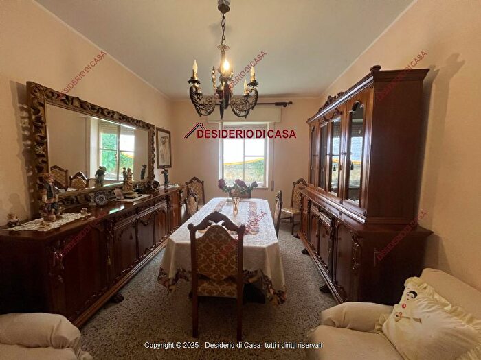 Appartamento con 5 locali in vendita in Cefalu