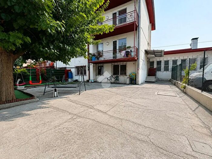 Casa con 5 locali in vendita in Via Adige, San Mauro Pascoli