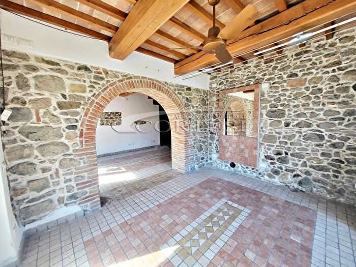 Casa con 6 locali in vendita in Via Cagliari Snc, Perugia