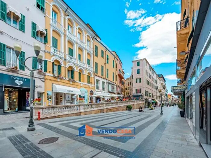 Appartamento monolocale in vendita in Via Francesco Corradi, Sanremo