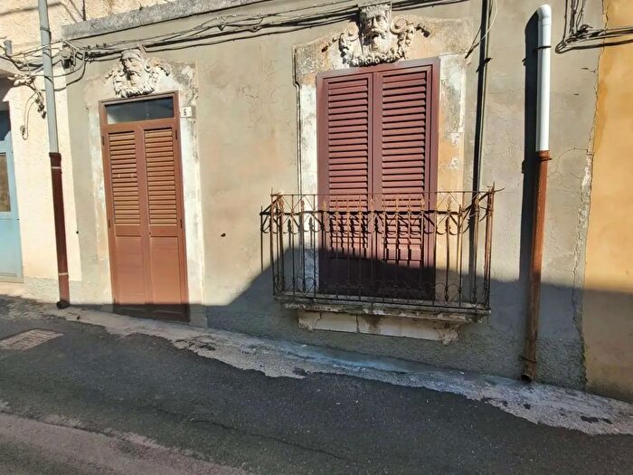 Appartamento bilocale in vendita in Via Tito Minniti, Buscemi