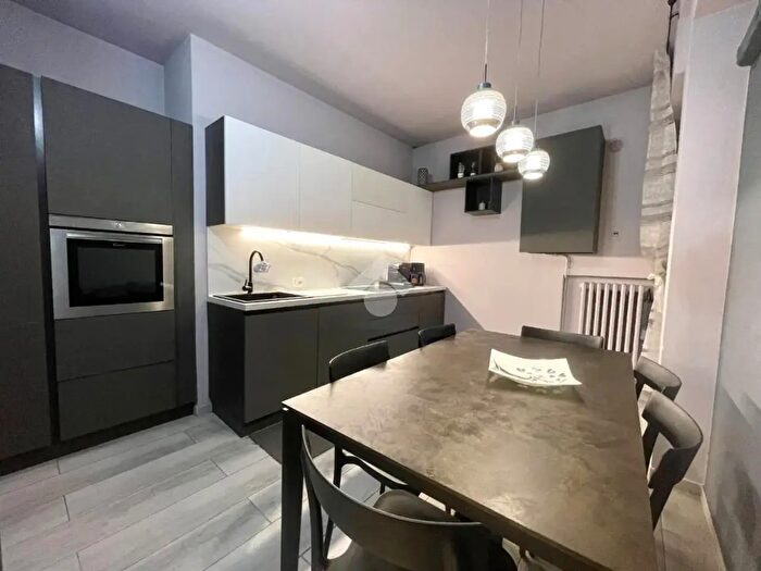 Appartamento quadrilocale in vendita in Via G Rossini, Vallefoglia