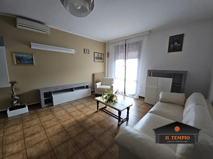 Appartamento con 5 locali in vendita in Via Rio Cordano, Arcugnano