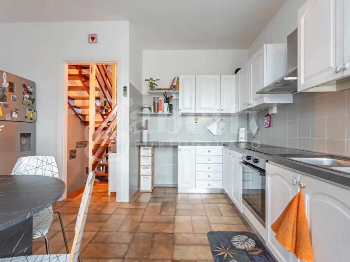 Case in Vendita e in Affitto - 3