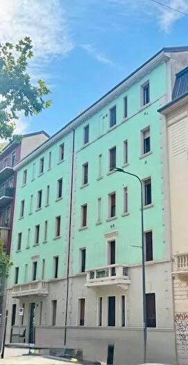 Appartamento bilocale in vendita in Via Lorenteggio Milano, Milano