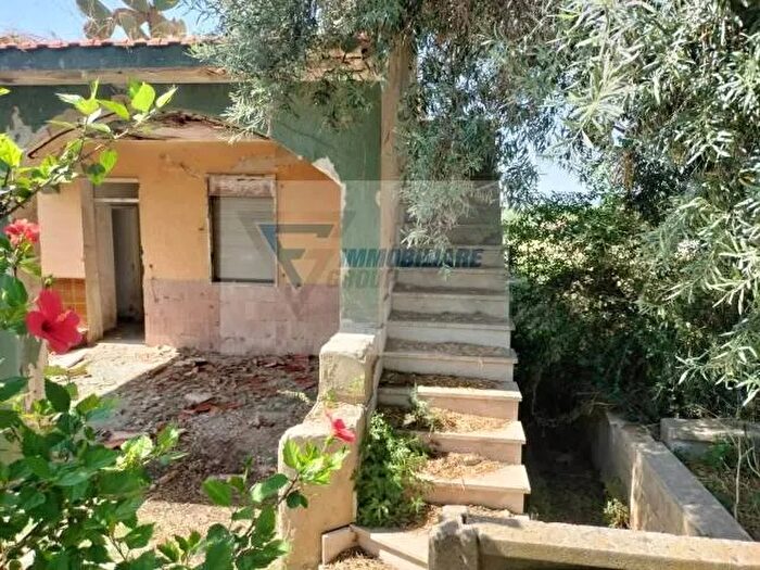 Casa quadrilocale in vendita in Siracusa