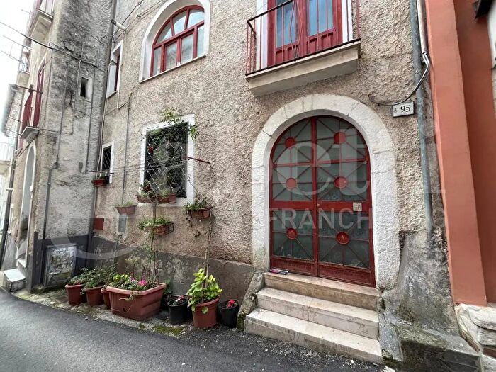 Appartamento trilocale in vendita in Via Cila, Piedimonte Matese