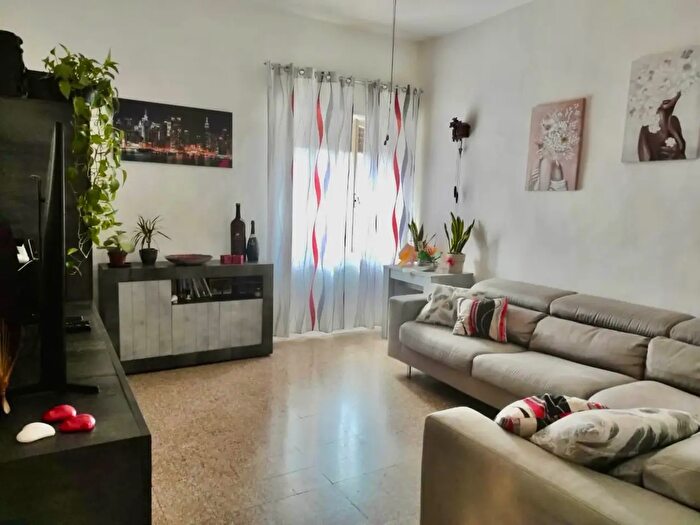 Casa con 5 locali in vendita in Montecatini Val Di Cecina