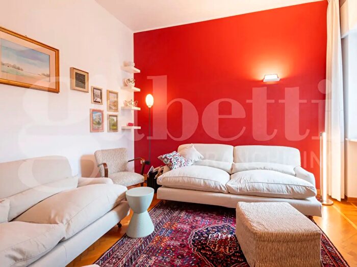 Appartamento quadrilocale in vendita in Via Lamarmora, Milano