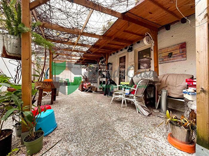 Appartamento con 5 locali in vendita in Firenze