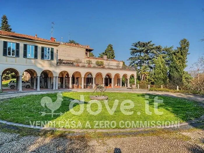 Appartamento bilocale in vendita in Via Silvio Pellico, Besana In Brianza