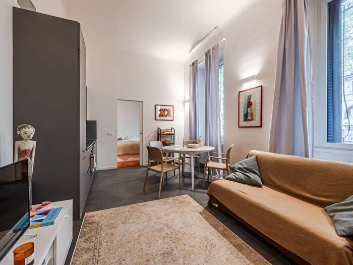 Appartamento bilocale in affitto in Viale Monte Nero, Porta Romana Medaglie dOro, Milano