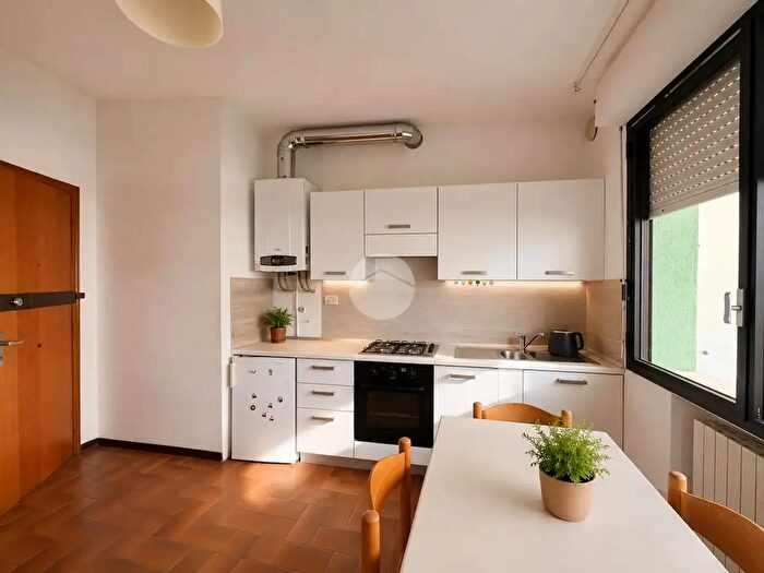 Appartamento trilocale in vendita in Via Lago Rodolfo, Rimini