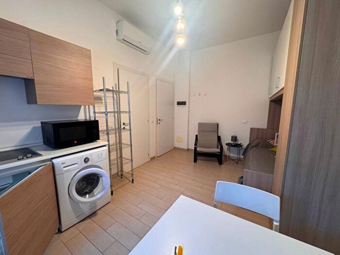 Appartamento monolocale in affitto in Via Gentilino, Corso San Gottardo, Milano