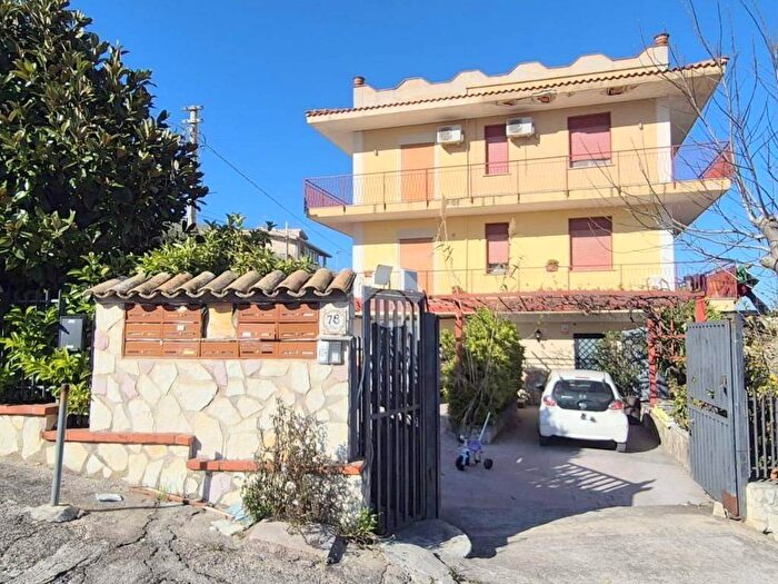 Appartamento trilocale in affitto in Via Linea Ferrata, Cannizzaro Favara, Monreale