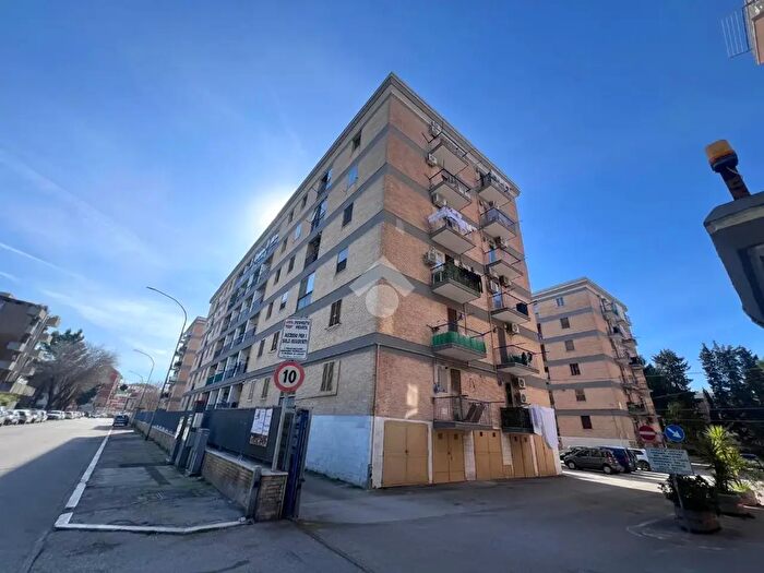 Appartamento quadrilocale in vendita in Via Giuseppe Imperiale, Foggia