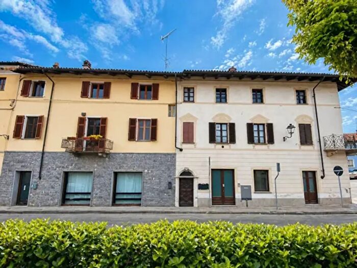 Appartamento trilocale in vendita in Via Oscar Milano, Sanfre'