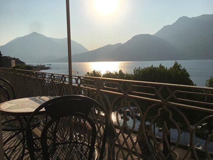 Appartamento monolocale in affitto in Via Vittorio Veneto, Centro, Bellano