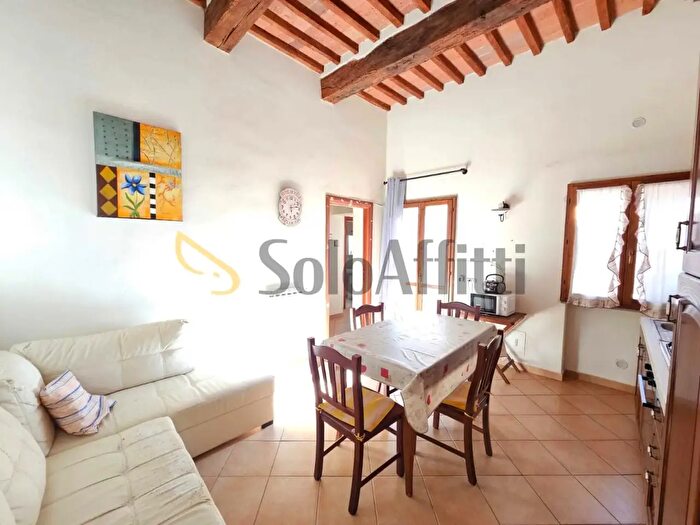 Appartamento trilocale in affitto in Via Trieste, Fucecchio