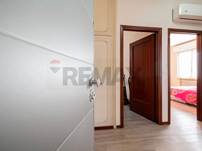 Appartamento con 5 locali in vendita in Via Giuseppe Tonna, Sissa Trecasali