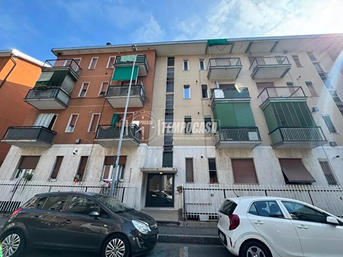 Appartamento bilocale in vendita in Via Redipuglia, Baranzate